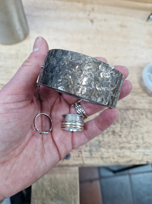 What to do with inherited jewellery you don’t wear